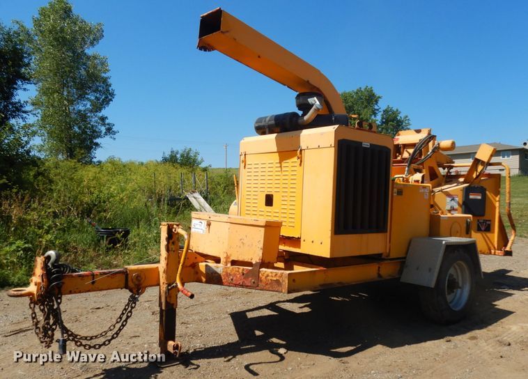 image for item DH6500 2014 Morbark M15RX wood chipper