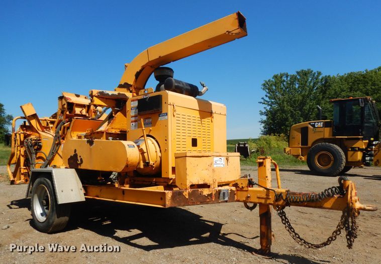 image for item DH6500 2014 Morbark M15RX wood chipper