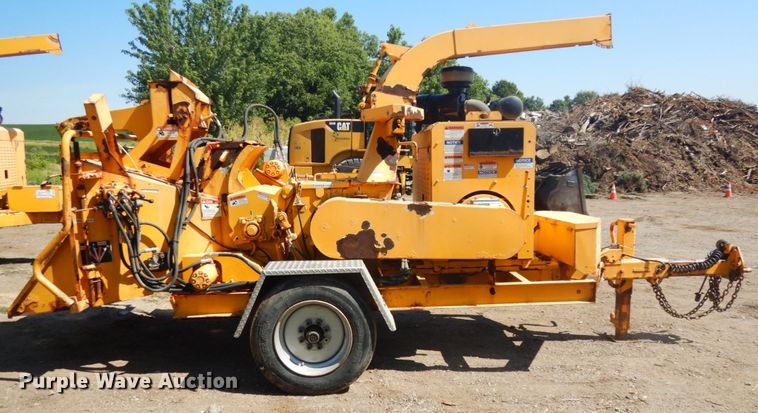 image for item DH6500 2014 Morbark M15RX wood chipper