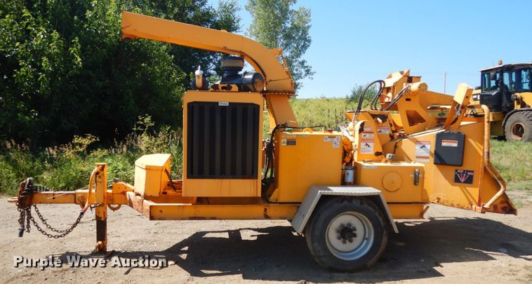image for item DH6500 2014 Morbark M15RX wood chipper