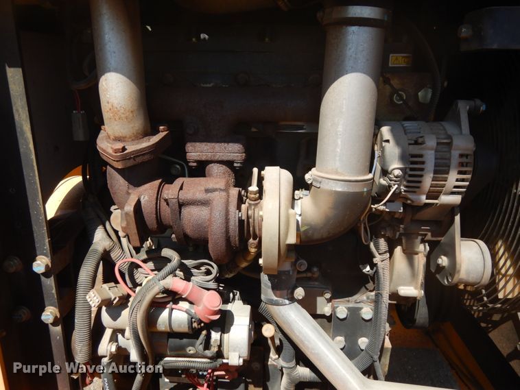 image for item DH6500 2014 Morbark M15RX wood chipper