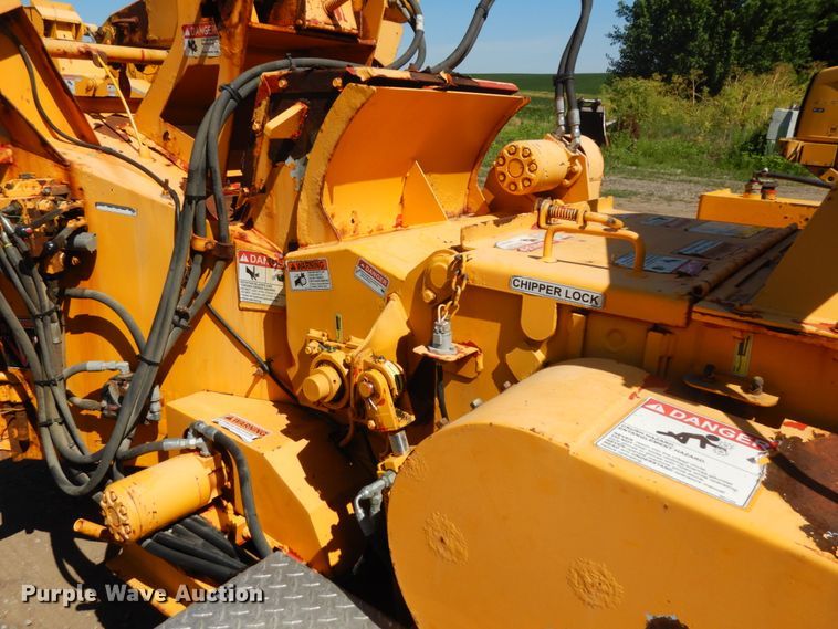 image for item DH6500 2014 Morbark M15RX wood chipper