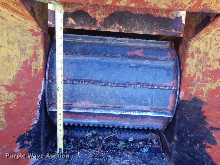 image for item DH6500 2014 Morbark M15RX wood chipper