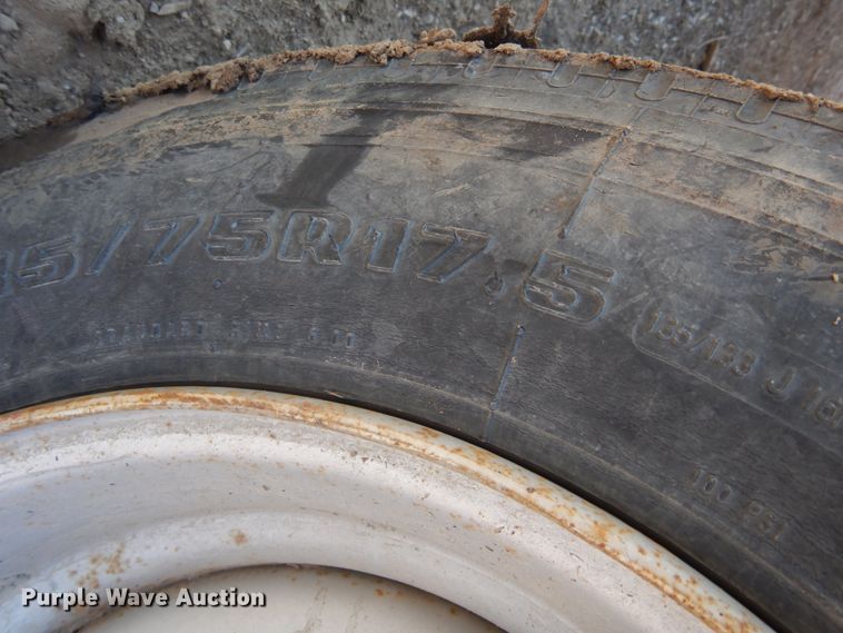 image for item DH6500 2014 Morbark M15RX wood chipper