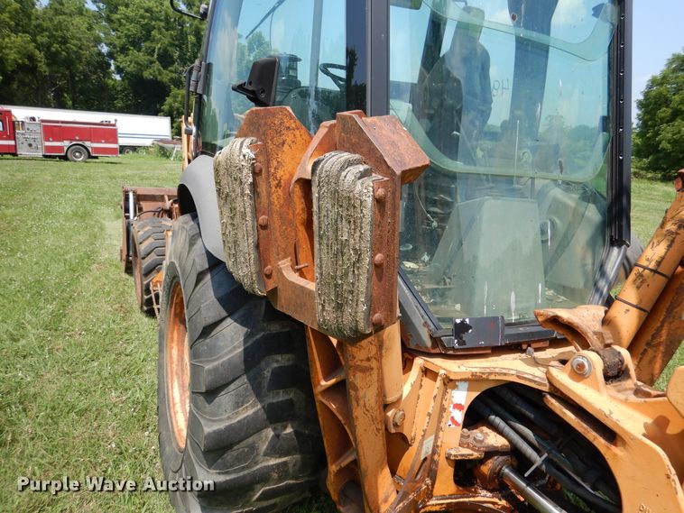 image for item DH7001 2002 Case 580 Super M  backhoe