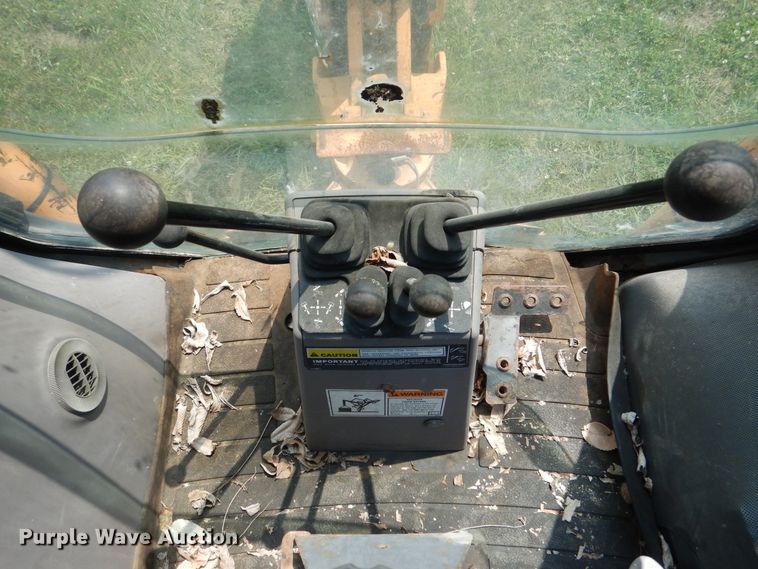 image for item DH7001 2002 Case 580 Super M  backhoe