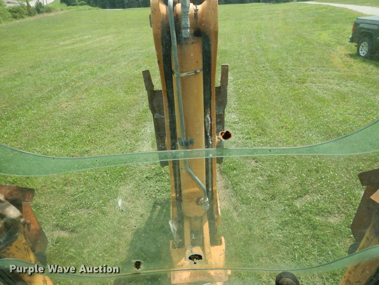 image for item DH7001 2002 Case 580 Super M  backhoe