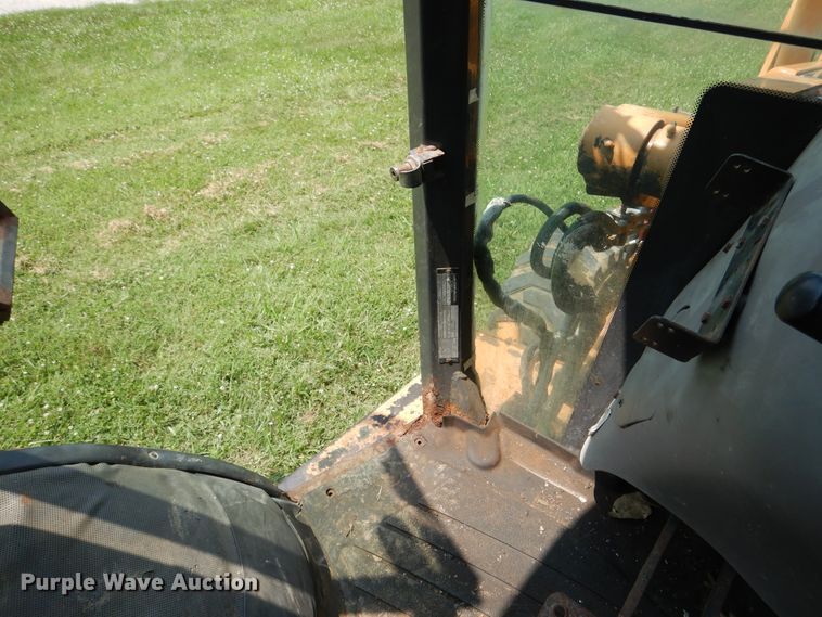 image for item DH7001 2002 Case 580 Super M  backhoe