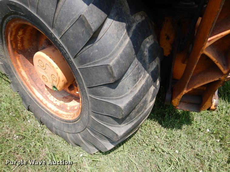 image for item DH7001 2002 Case 580 Super M  backhoe