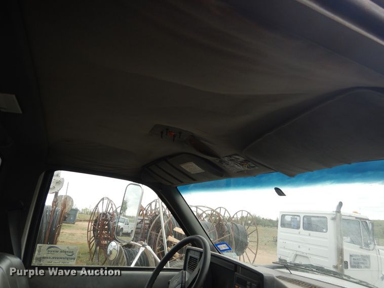 image for item DI0113 1996 Chevrolet Kodiak C6500  digger derrick truck