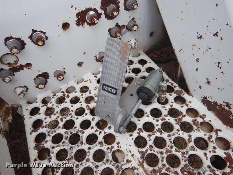 image for item DI0113 1996 Chevrolet Kodiak C6500  digger derrick truck