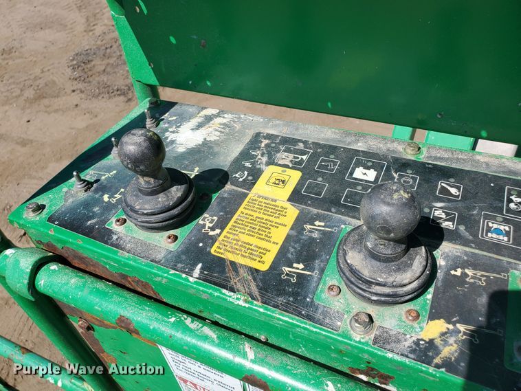 image for item DJ3142 2012 Genie Z80/60  boom lift