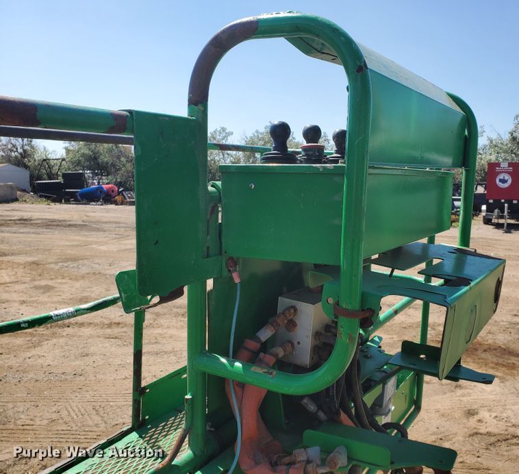 image for item DJ3142 2012 Genie Z80/60  boom lift