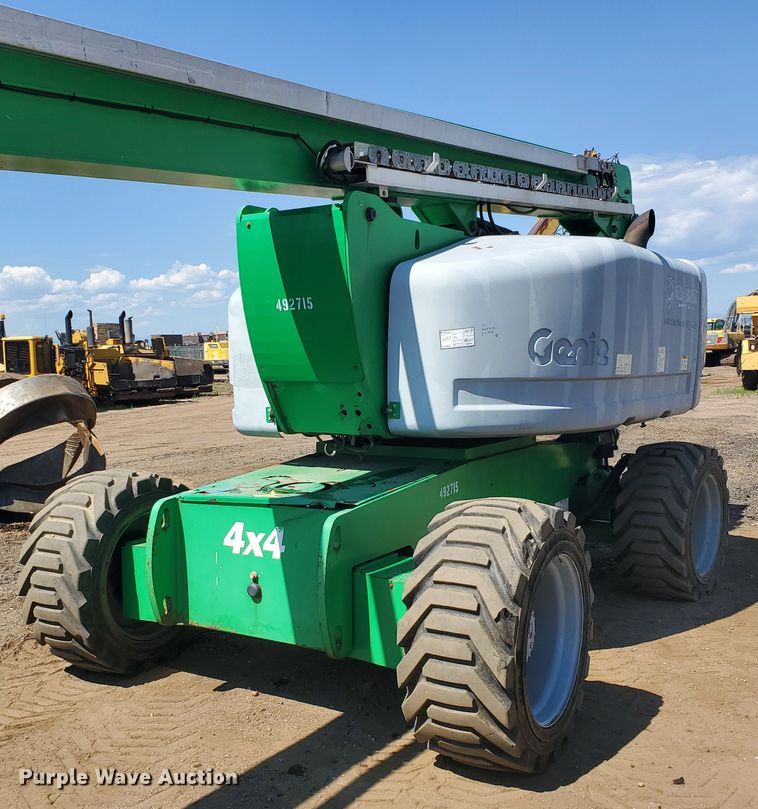 image for item DJ3142 2012 Genie Z80/60  boom lift