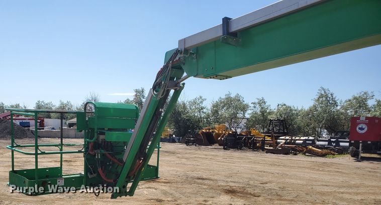 image for item DJ3142 2012 Genie Z80/60  boom lift