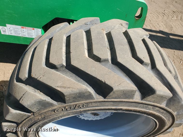 image for item DJ3142 2012 Genie Z80/60  boom lift