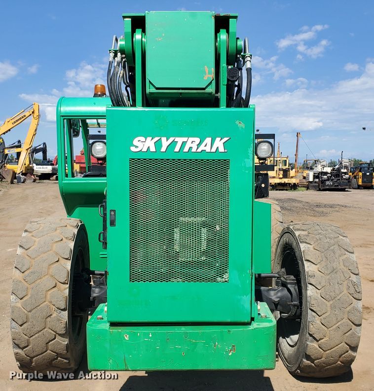 image for item DJ3143 2014 Sky Trak 10042  telehandler