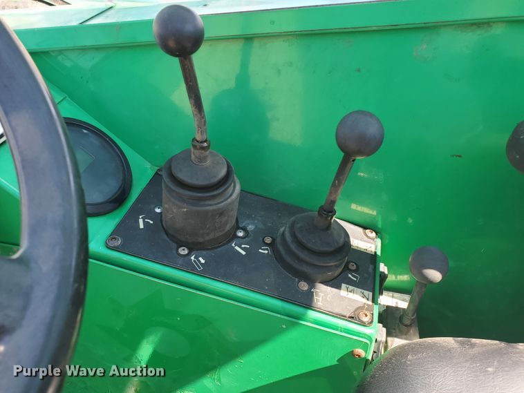 image for item DJ3143 2014 Sky Trak 10042  telehandler