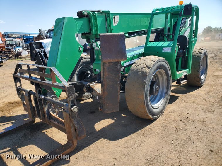 image for item DJ3143 2014 Sky Trak 10042  telehandler