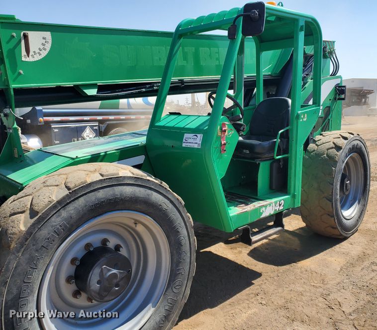 image for item DJ3143 2014 Sky Trak 10042  telehandler