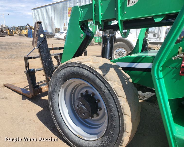 image for item DJ3143 2014 Sky Trak 10042  telehandler