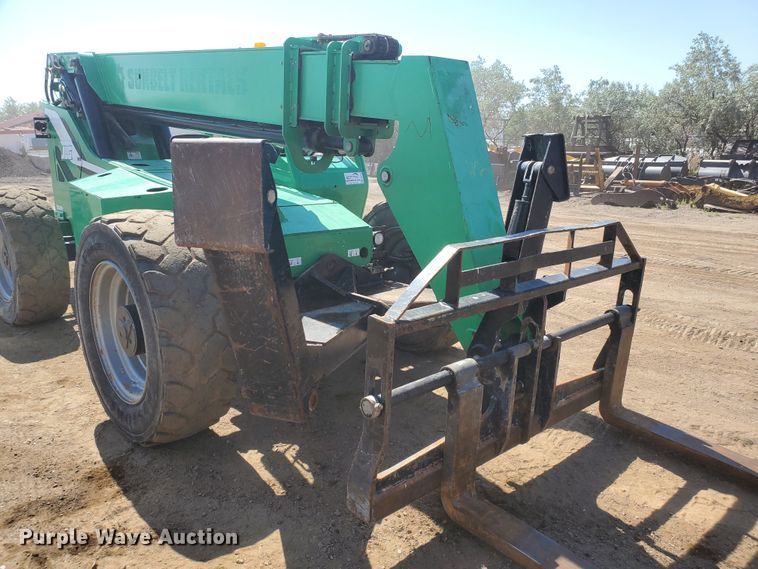 image for item DJ3143 2014 Sky Trak 10042  telehandler