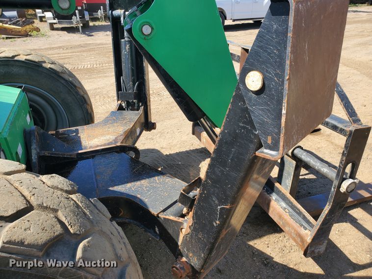 image for item DJ3143 2014 Sky Trak 10042  telehandler