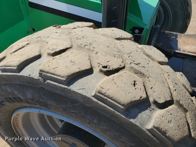 image for item DJ3143 2014 Sky Trak 10042  telehandler