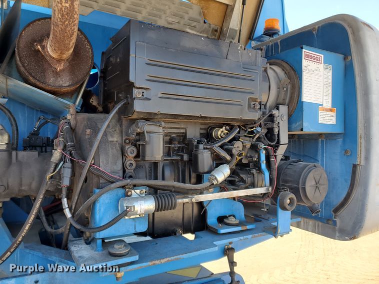 image for item DJ3144 2005 Genie S125  boom lift