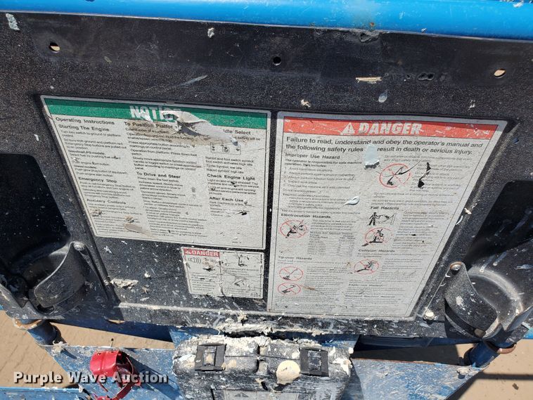 image for item DJ3144 2005 Genie S125  boom lift