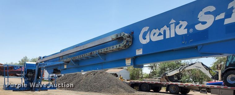 image for item DJ3144 2005 Genie S125  boom lift