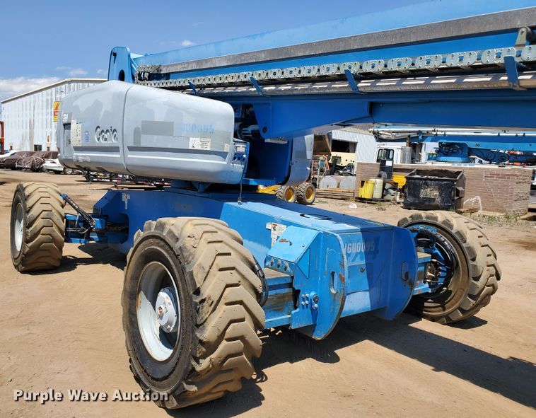 image for item DJ3144 2005 Genie S125  boom lift