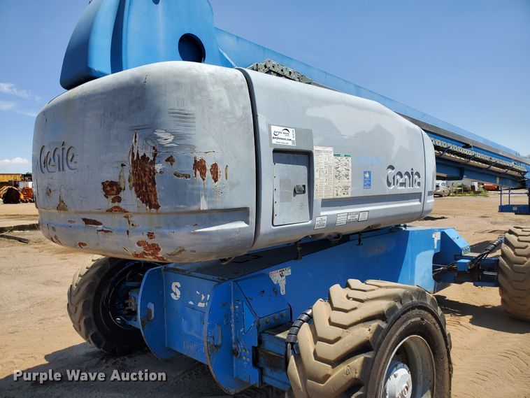 image for item DJ3144 2005 Genie S125  boom lift