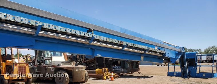 image for item DJ3144 2005 Genie S125  boom lift