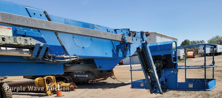 image for item DJ3144 2005 Genie S125  boom lift