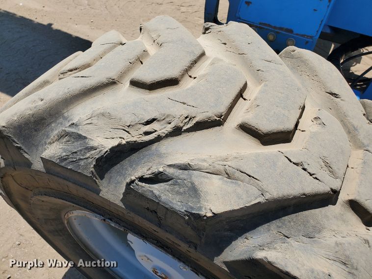 image for item DJ3144 2005 Genie S125  boom lift