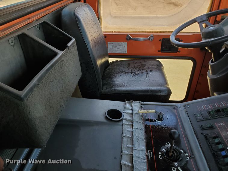 image for item DJ3145 1997 Elgin Pelican P  street sweeper