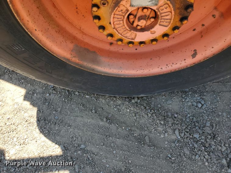 image for item DJ3145 1997 Elgin Pelican P  street sweeper