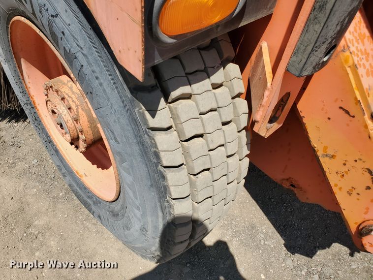 image for item DJ3145 1997 Elgin Pelican P  street sweeper