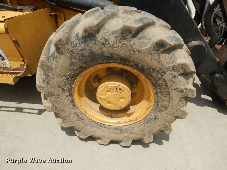 image for item DJ4262 2001 Caterpillar 420D  backhoe