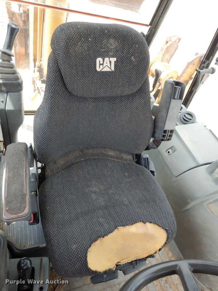 image for item DJ4262 2001 Caterpillar 420D  backhoe