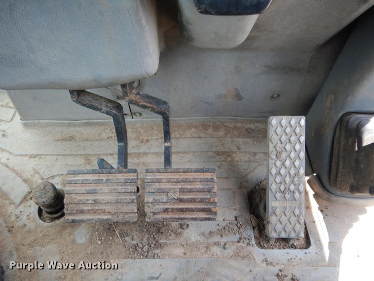 image for item DJ4262 2001 Caterpillar 420D  backhoe