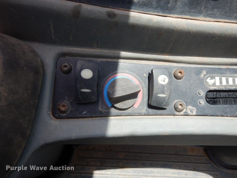 image for item DJ4262 2001 Caterpillar 420D  backhoe