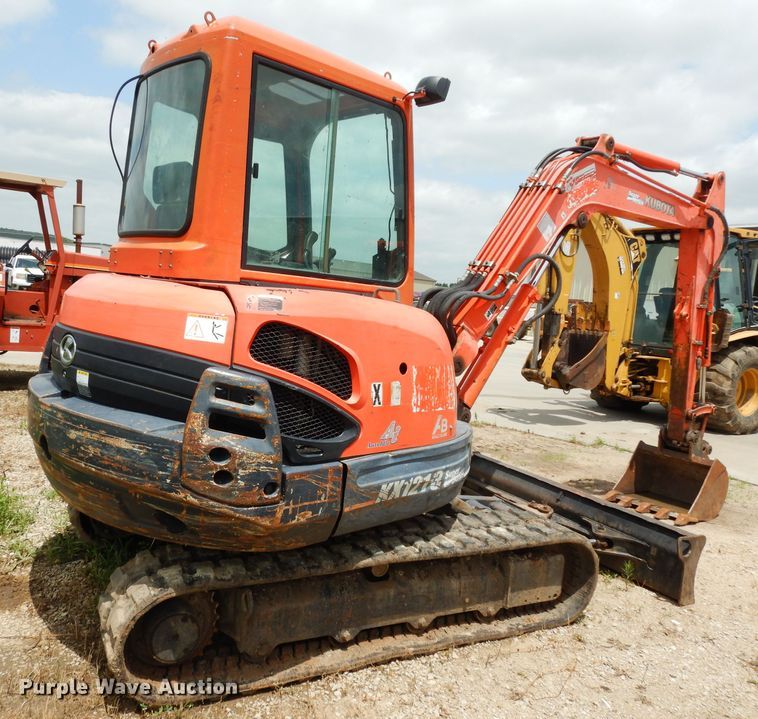image for item DJ4263 2005 Kubota KX121-3  mini excavator