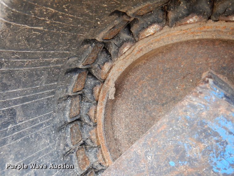 image for item DJ4263 2005 Kubota KX121-3  mini excavator