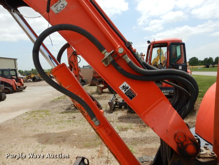 image for item DJ4263 2005 Kubota KX121-3  mini excavator