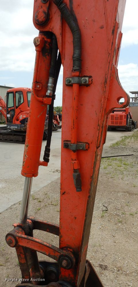 image for item DJ4263 2005 Kubota KX121-3  mini excavator