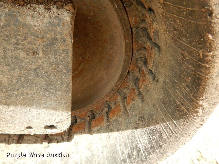 image for item DJ4263 2005 Kubota KX121-3  mini excavator