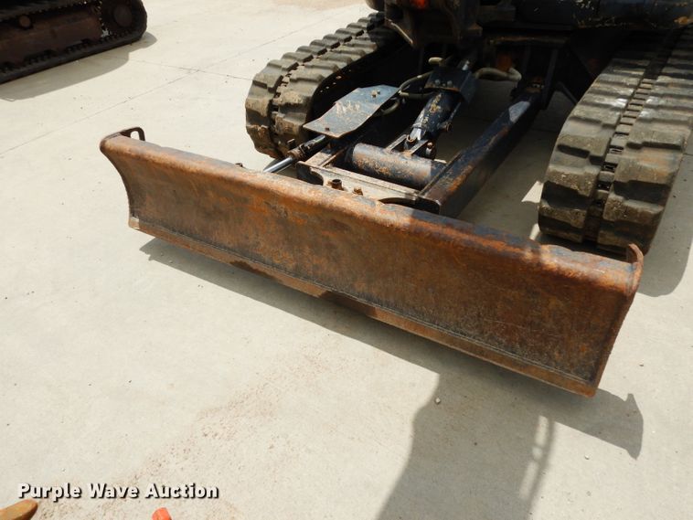 image for item DJ4264 2008 Kubota KX121-3  mini excavator