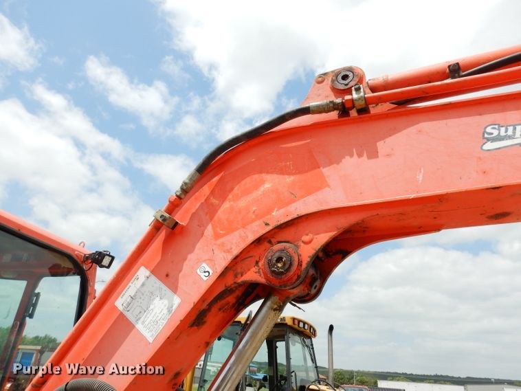 image for item DJ4264 2008 Kubota KX121-3  mini excavator